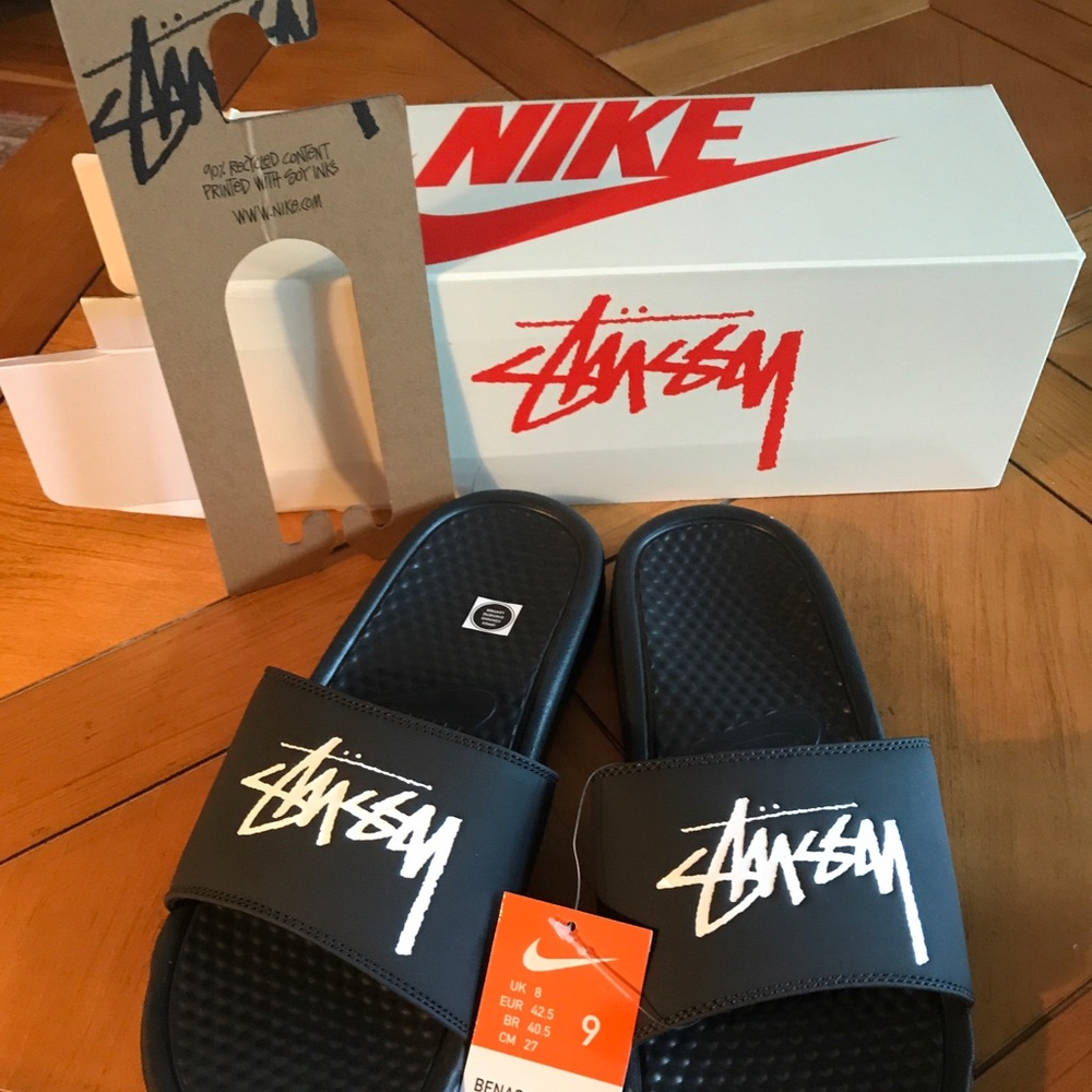 Nike Benassi Slides x Stüssy ‘Off Noir’ **NWT**